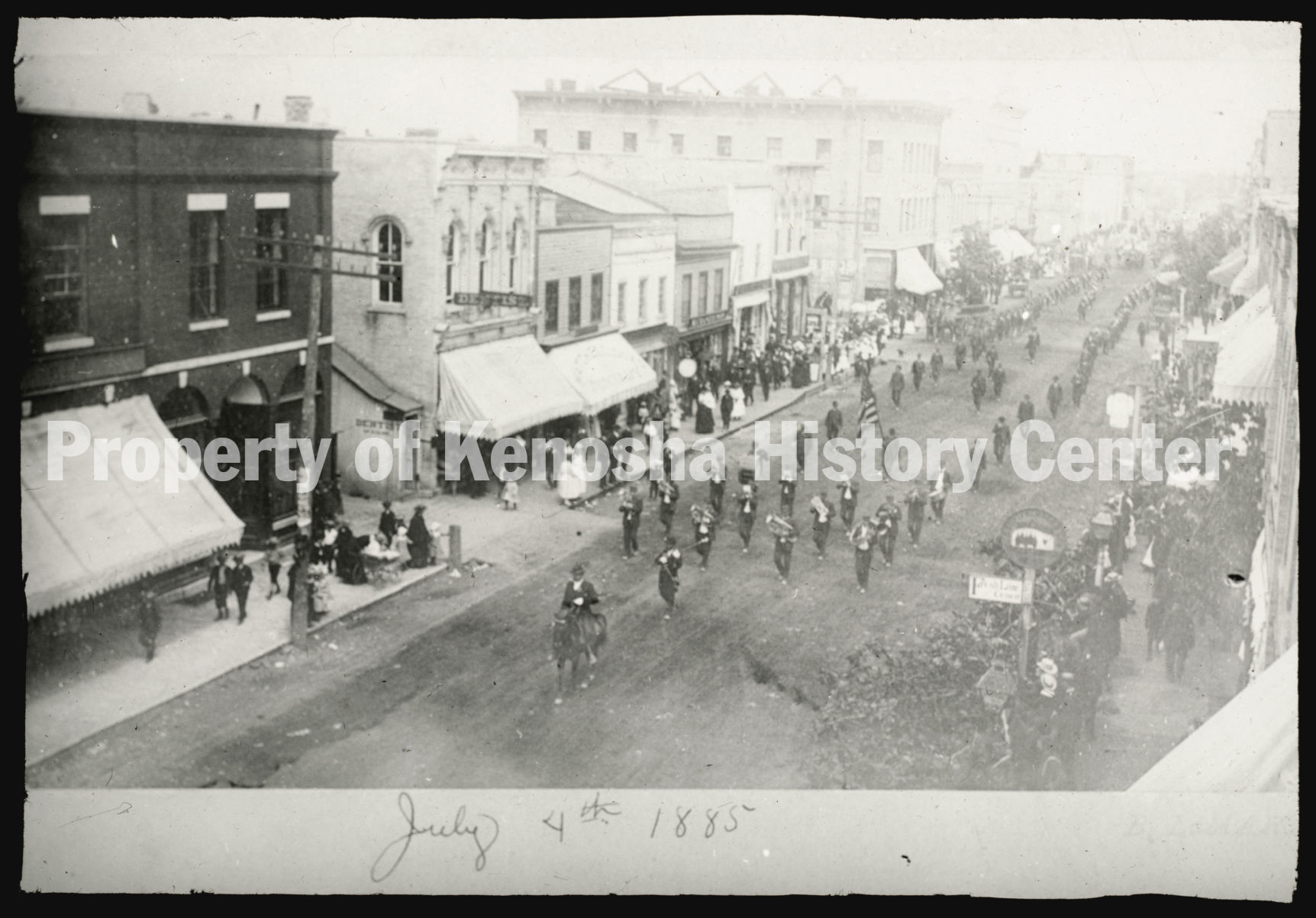 HISTORIC PHOTO